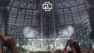 Rammstein - Was ich liebe (отрывок из начала концерта). БСА Лужники, Москва, 29.07.2019.