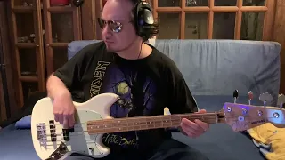 Slade: Run Runaway (bass cover)