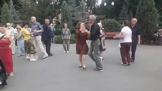 За четыре моря!!! 💃🌹Танцы в парке Горького!!! 💃🌹Харьков 2021