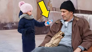 Little girl gives water to a thirsty homeless man, not knowing he was her Missing Father