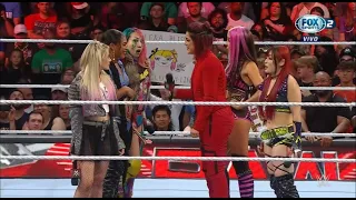 Bayley, Dakota & Iyo Sky retan & atacan a Bianca, Alexa Bliss & Asuka - WWE Raw Español: 08/08/2022