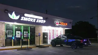 Pregnant woman shot during robbery at liquor store in northwest Houston