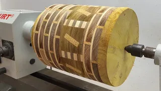 Amazing Woodturning Crazy - Art Masterpiece With Specially Decorated And Motifs Processing On Lathe