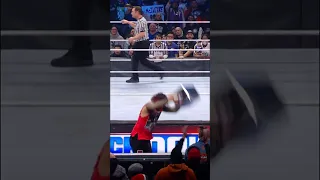 That time a fan gave Jimmy Uso the perfect present 🎁 #Short