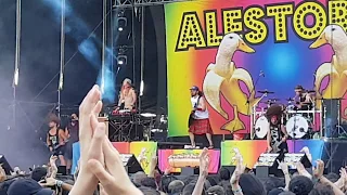 Alestorm -  "Captain Morgan´s Revenge" .... Leyendas del Rock 2017