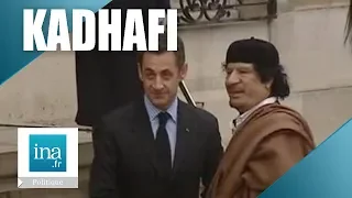 2007 : Arrivée du colonel Kadhafi en France | Archive INA