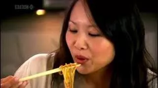 CHING HE HUANG Chinese Food Made Easy Chicken chow mein Taste the Lin Sanity 林書豪味 - The Best Docume