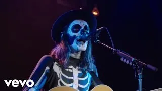 James Bay - If You Ever Want To Be In Love (Live at #VevoHalloween 2015) (Vevo UK)