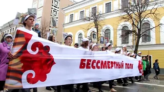 120 тысяч человек прошли по Казани в "Бессмертном полку".