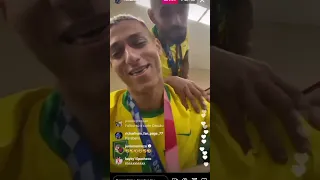 Richarlyson zoando os argentinos com a medalha olímpica 🏅#shorts #brasil #brasileirão #copadomundo