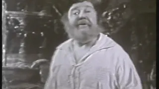 Charles Laughton as Bottom in 'A Midsummer Night's Dream'