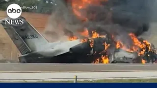 Plane crashes onto busy Florida highway