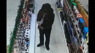 Жителя Серова осудят за кражи из магазина
