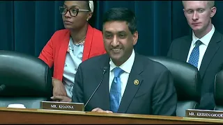 Ro Khanna questions Professor Timothy D. Snyder on Ukraine & Israel at the House Oversight Committee