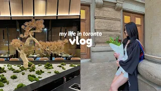 toronto vlog: U of T convocation, aesthetic cafes, visiting friends, etc. 🎓☕️