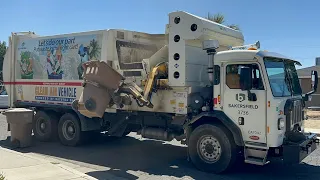 Newer Pete 520 Bridgeport Ranger Garbage Truck Flying Through Heavy Trash