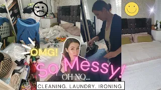 😱 Disaster Bedroom Clean With Me ( See How it got Transformed )