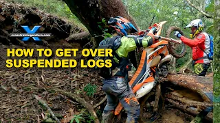 How to get a dirt bike over suspended logs︱Cross Training Enduro