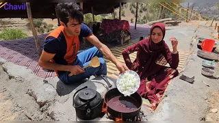 Making Rice and Lentils for Lunch: Nomad life