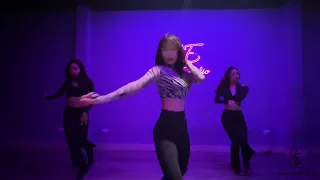 Hrs and Hrs - Muni Long | Choreography by Sammy | SE Dance Studio