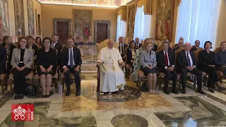 Papa Francisco: "El dinero debe servir y no gobernar"