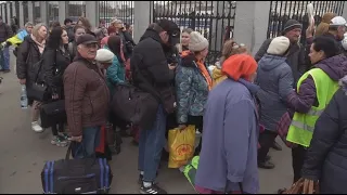 10 гуманитарных коридоров откроют в Украине
