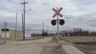 CN MoW Crossing Parker Avenue Crossing w/ Safetran Hybrid Bell (05/04/2014)