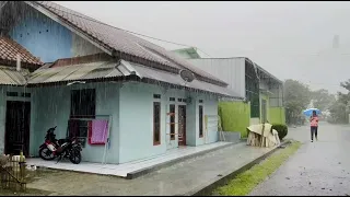 [4K] Fear of Flood!!! Heavy Rain And Lightning Storm | Heavy Rain in Kersaratu Village, Pangandaran