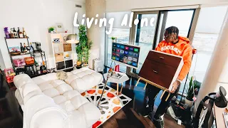 Living Alone In Toronto: Organizing My Life & Settling Into My Apartment