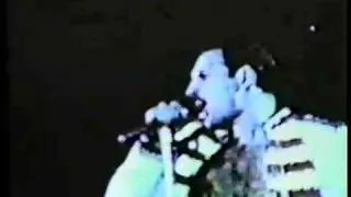 Queen - We Will Rock You at Knebworth Park 1986