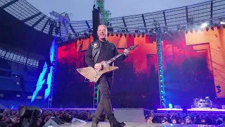 Metallica - Master Of Puppets (Live at Etihad Stadium Manchester)