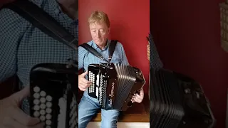 Irish Jig: TONRA'S on button accordion