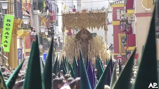 Entrada de la ESPERANZA DE TRIANA - Madrugá 2023 | Semana Santa Sevilla
