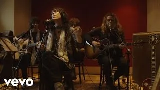 The Struts - Kiss This (UK Acoustic Session)