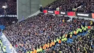 Ibrox Stadium is bouncing - Rangers 🏴󠁧󠁢󠁳󠁣󠁴󠁿 v Borrusia Dortmund 🇩🇪 Europa Cup