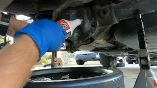 Jeep Wrangler JK Differential Fluid Change