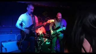 the denabys performing sunshine at the bridge inn | 8/5/22 *NOT FULL SONG*