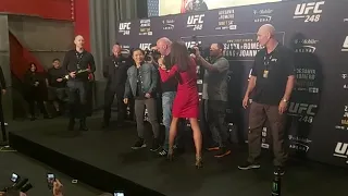 UFC 248 Zhang Weili Joanna Jedrzejczyk face off