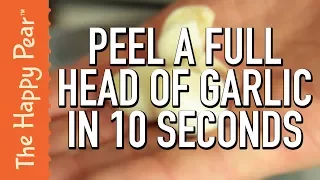 HOW TO PEEL GARLIC IN 10 SECONDS | GARLIC HACK