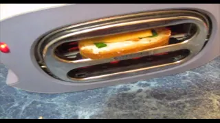Бутерброд в тостере