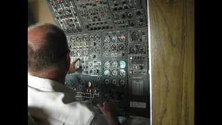 Tristar Experience N910TE L-1011 Engine  run ups from cockpit