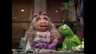 The Muppet Show - Kermit fires Miss Piggy