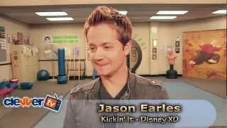 Jason Earles Talks "Kickin' It" and Keeping in Touch with Miley Cyrus