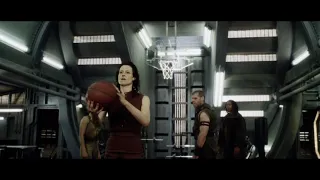Alien: Resurrection | Ellen Ripley (Sigourney Weaver) basketball scene