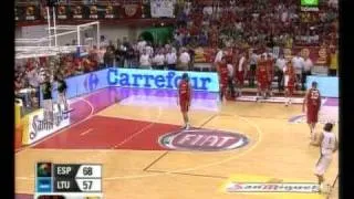 Sarunas Jasikevicius amazing basket