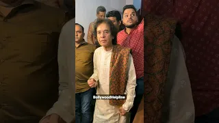 Padma Bhushan Ustad Zakir Hussain At Ustad Ghulam Mustafa Khan's second barsi Haazri