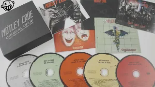 MOTLEY CRUE "Crucial Crue" – The Studio Albums 1981-1989 - CD Box Set Unboxing