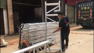 Foldable truss with heavy loading