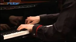 Boris Giltburg plays Mozart Concerto No. 15 in B-flat Major, K450 -- third movement