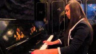Someone Like You (Adele) Piano accompaniment played by Karima (with lyrics)
